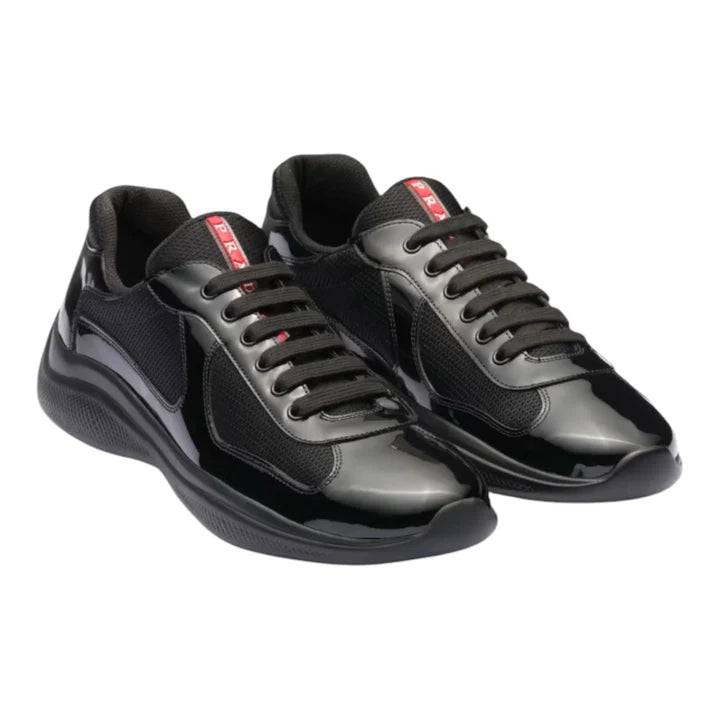 Cups Sneaker
