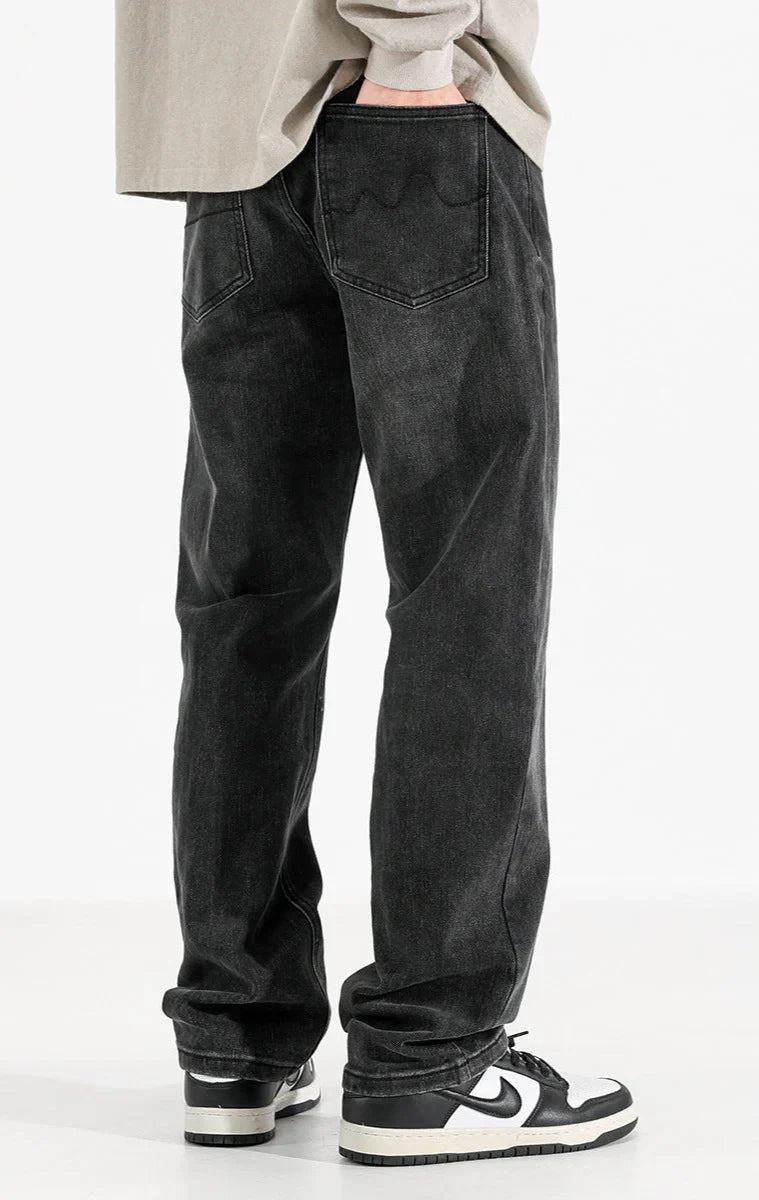 Basic Jeans