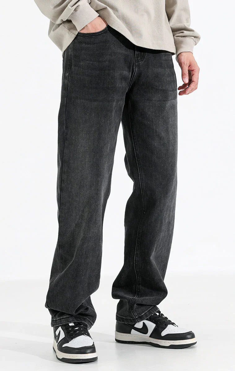 Basic Jeans